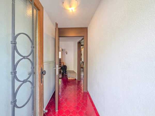 Mehrfamilienhaus mit drei Einheiten 2
