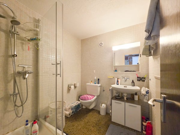 Mehrfamilienhaus mit drei Einheiten 28