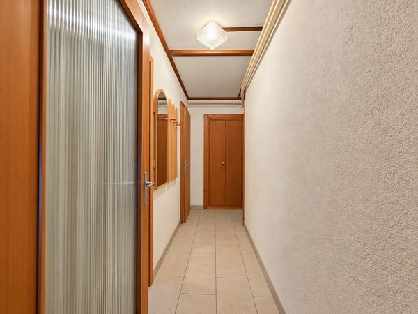 2 Zimmer Wohnung EG möbliert 2