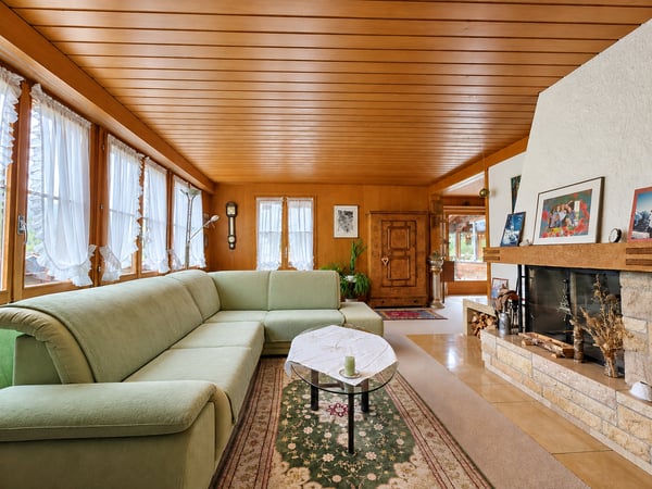 Dreifamilienhaus 9