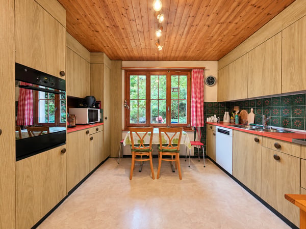 Dreifamilienhaus 6