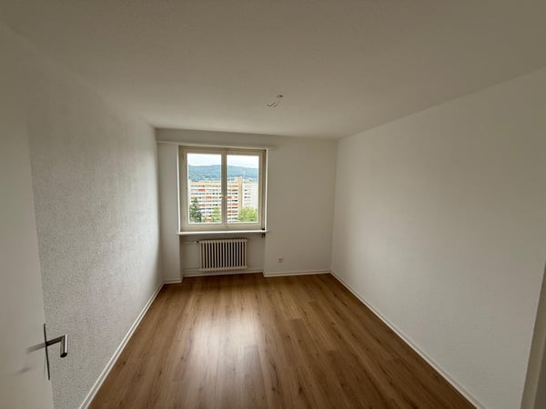 Renovierte 5- Zimmerwohnung in Spreitenbach zu vermieten! 11