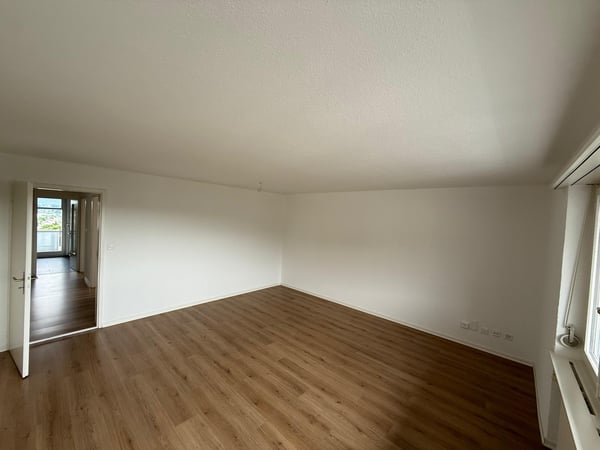 Renovierte 5- Zimmerwohnung in Spreitenbach zu vermieten! 9