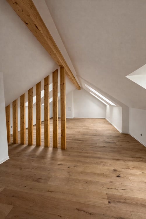 Erstbezug nach komplettem Dachausbau  exklusive Dachgeschosswohnung mit Cabriofenster in zentraler Lage 5