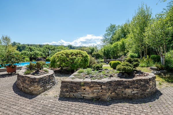 Seltenes Naturgarten-Anwesen nahe Bern 9