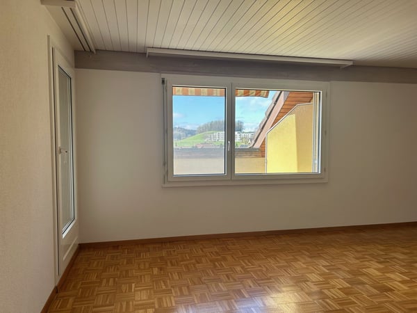 Gemütliche 3.5-Zimmer-Dachwohnung in Zuchwil 5