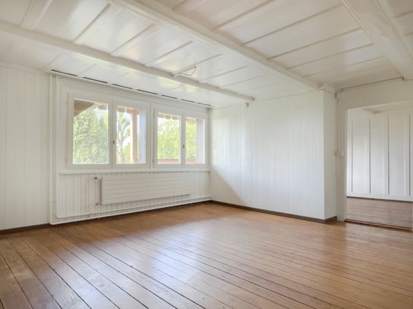 Geschichträchtiges Bauernhaus mit vier Wohnungen und schönem Umschwung 19