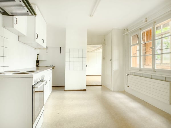 Geschichträchtiges Bauernhaus mit vier Wohnungen und schönem Umschwung 15