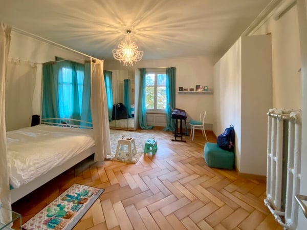 Grandiose 2.5-Zimmer-Altbauwohnung mit fürstlichen 250 m² Wohnfläche an perfekter Wohnlage 9