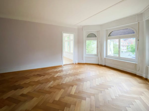 Grandiose 2.5-Zimmer-Altbauwohnung mit fürstlichen 250 m² Wohnfläche an perfekter Wohnlage 4
