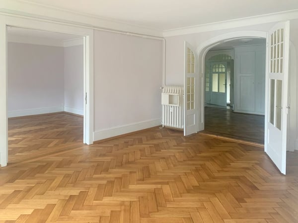 Grandiose 2.5-Zimmer-Altbauwohnung mit fürstlichen 250 m² Wohnfläche an perfekter Wohnlage 5