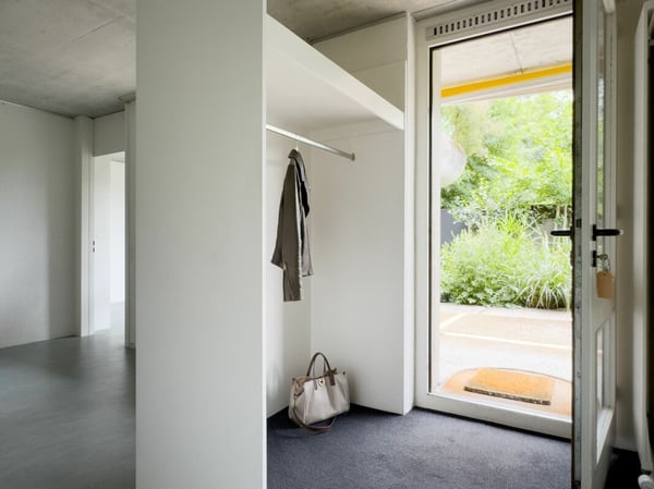 Wohnen wie im eigenen Haus. Sonnig, stadtnah und Privatsphäre inklusive 4