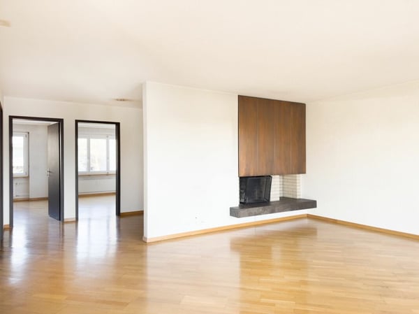 Sonnige 3.5-Zimmer-Eigentumswohnung 80 m² mit Balkon, 19 m² Bastelraum/Studio und Einstellhallenplatz 9