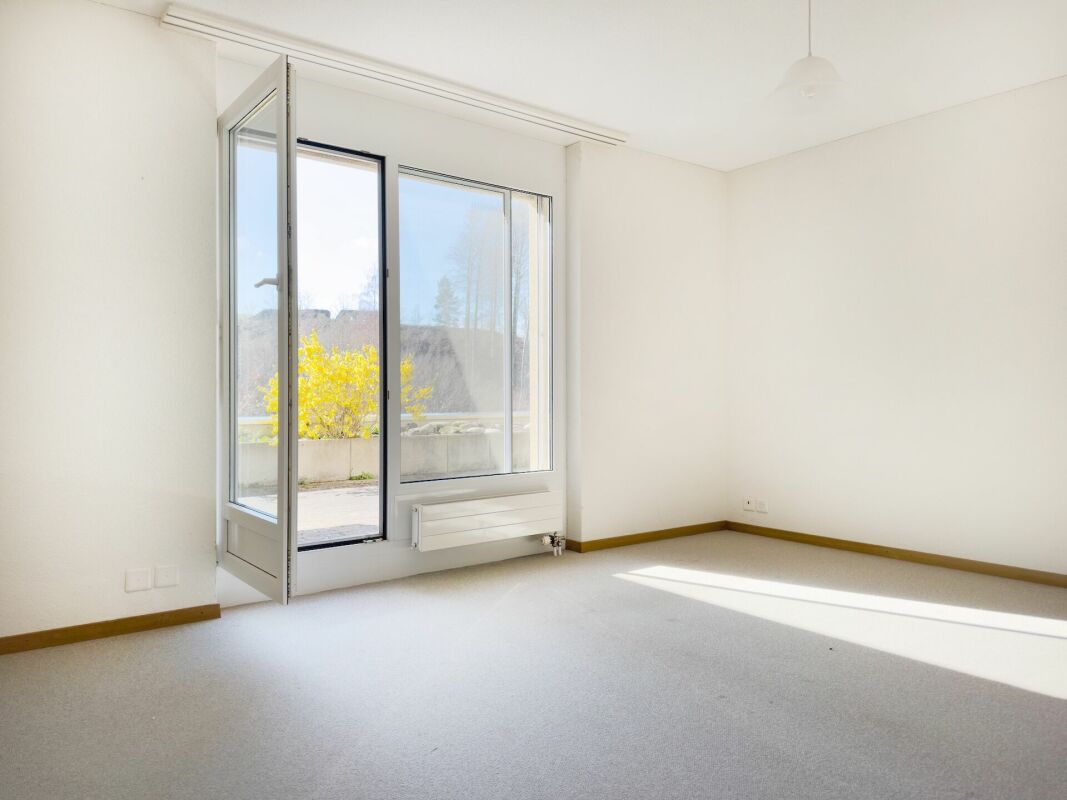 Grosszügiges und bequemes Wohnen auf einer Ebene an sonniger und unverbaubarer Aussichtslage