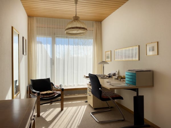 Freistehendes 7-Zimmer-Einfamilienhaus mit luxuriösem Wintergarten, schönem Umschwung und Aussenschwimmbad 22