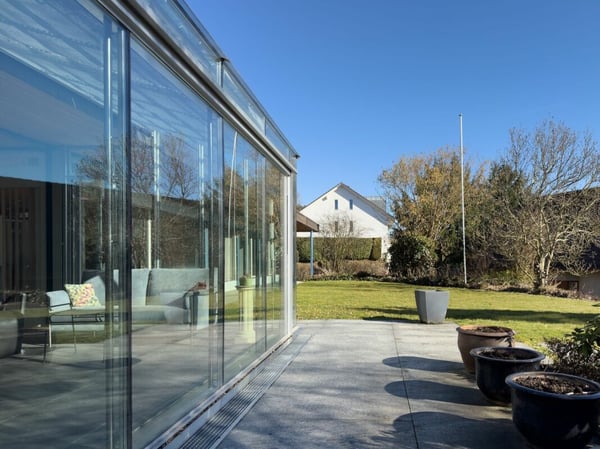 Freistehendes 7-Zimmer-Einfamilienhaus mit luxuriösem Wintergarten, schönem Umschwung und Aussenschwimmbad 15