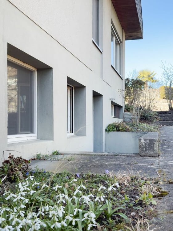 Freistehendes 7-Zimmer-Einfamilienhaus mit luxuriösem Wintergarten, schönem Umschwung und Aussenschwimmbad 27