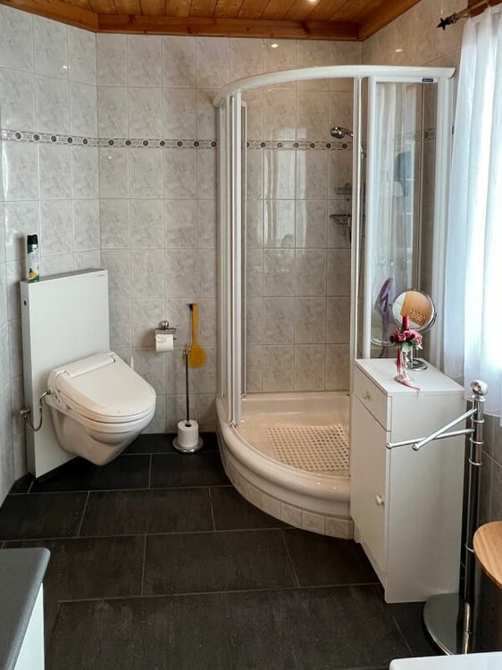 4.5-Zimmer-Doppeleinfamilienhaus an wunderbarer Wohnlage in Burgdorf 15