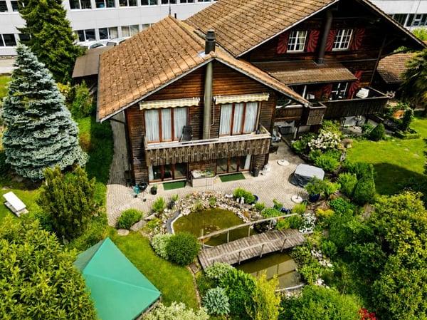 4.5-Zimmer-Doppeleinfamilienhaus an wunderbarer Wohnlage in Burgdorf
