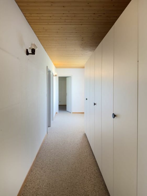 6.5-Zimmer-Einfamilienhaus im Bungalowstil mit grossem Garten und Einstellhallenplatz 10