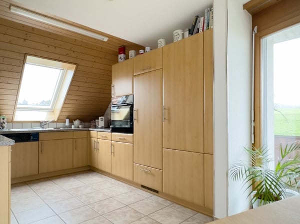 Grosszügige 3.5-Zimmerwohnung in ländlicher Umgebung mit Balkon und Gartenanteil 7