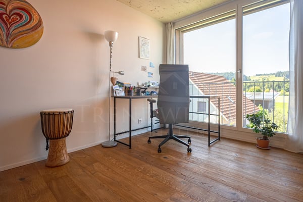 Moderne 1.5-Zimmer-Eigentumswohnung mit viel Platz in Ranflüh 5