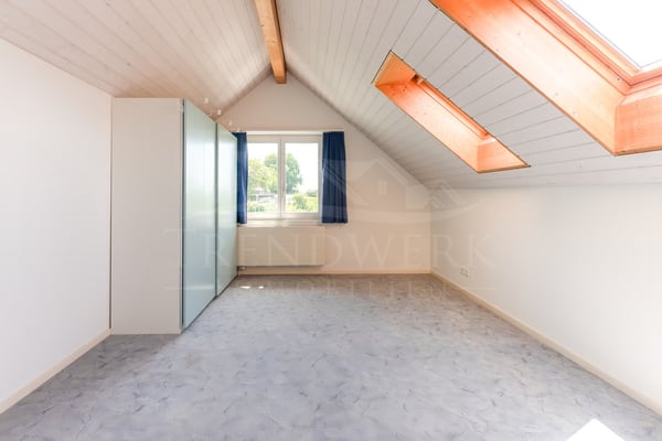Offene 3.5-Zimmer-Dupplexwohnung mit sonnigem Balkon in Gasel 9