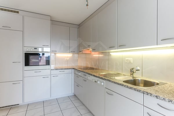 Zentrale 4½-Zimmer-Wohnung mit Eigentumsstandard in Kerzers 5