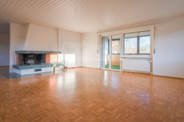 Ruhig gelegenes und helles 6-Zimmer-Einfamilienhaus in Ueberstorf 3