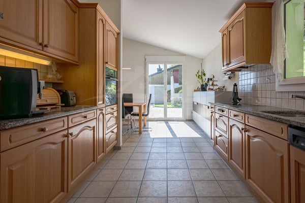 Schönes 5.5-Zimmer Einfamilienhaus mit Blick auf die Aare in Trimbach 3