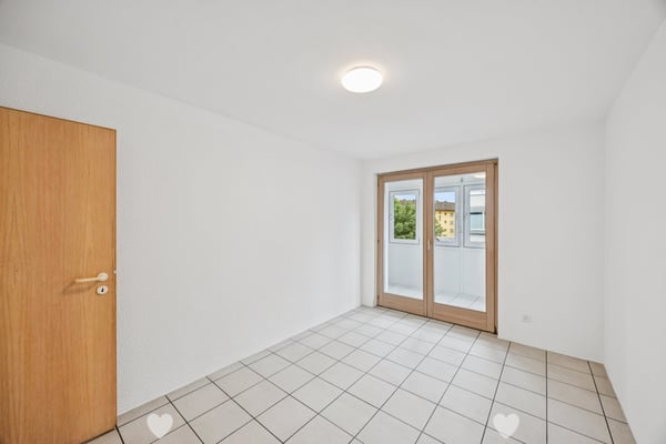 Frisch aufgefrischte 3.5-Zimmer-Wohnung im 3. Obergeschoss in Biel 1