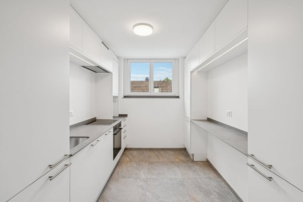 Wohnen auf höchstem Niveau Traumhafte 6.5-Zimmer-Maisonette nach Totalsanierung 9