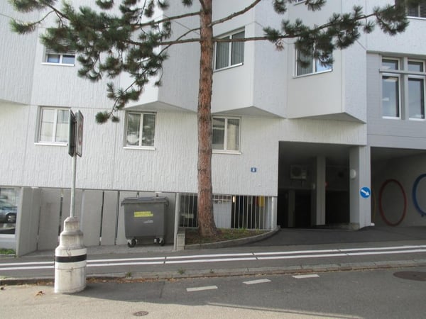 Einstellplätze im Krokusdörfli, 8057 Zürich zu vermieten 3
