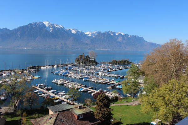 Magnifique appartement de 1.5 pièces avec vue panoramique sur le lac Léman à Clarens 1