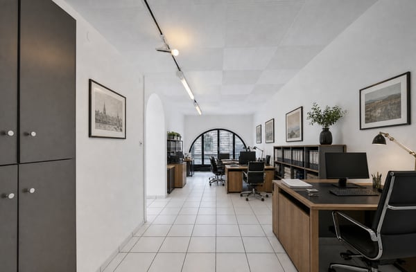 Local commercial de 88 m2 - Place Saint-François, Lausanne 7