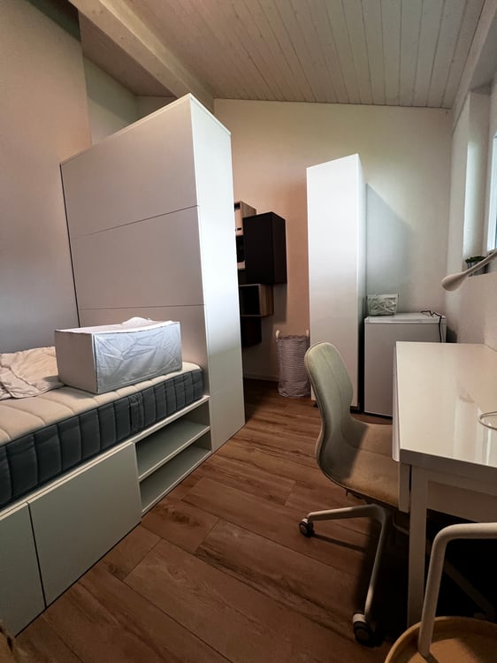 À LOUER ! Superbes chambres individuelles meublées à SAINTE-CROIX 7