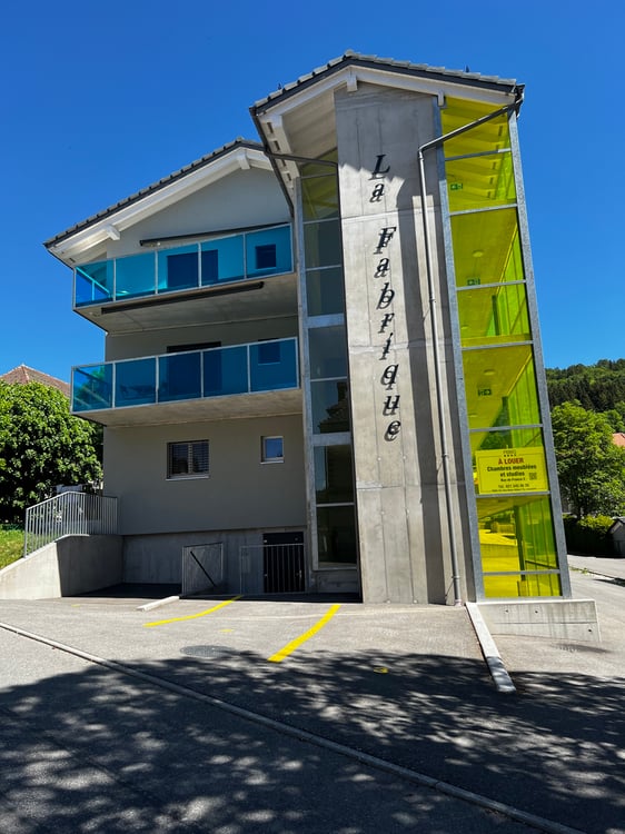 À LOUER ! Superbes chambres individuelles meublées à SAINTE-CROIX 2