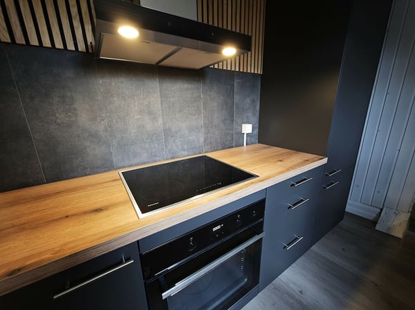 Frisch sanierte 1.5-Zimmer-Dachwohnung mit Charme und Stil 4