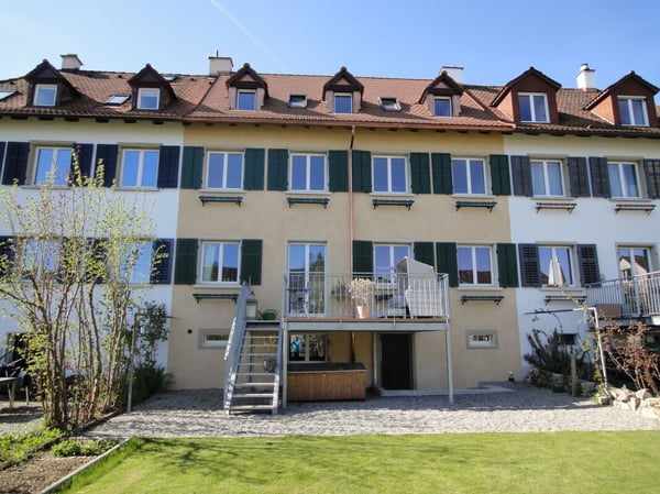 Traumhafte Wohnung mit Garten im Breitequartier 1