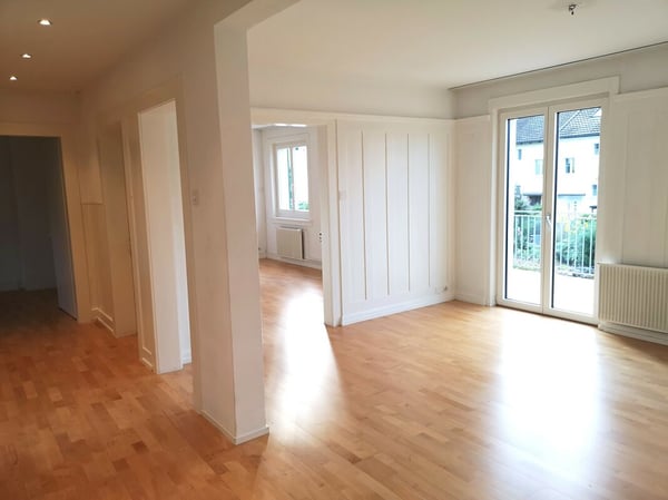 Traumhafte Wohnung mit Garten im Breitequartier 4