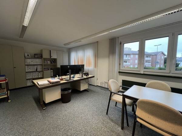 Attraktive Bürofläche an zentraler Lage in Herblingen, 319 m² 5