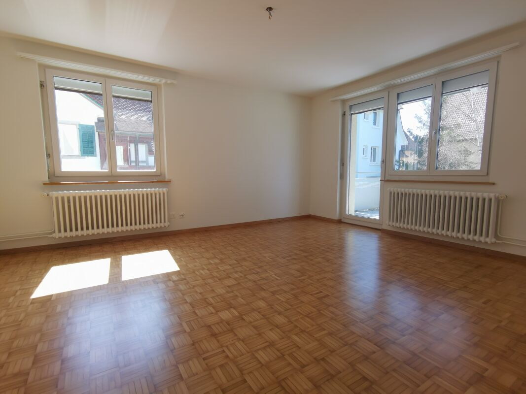 Quiet apartment with large balcony
