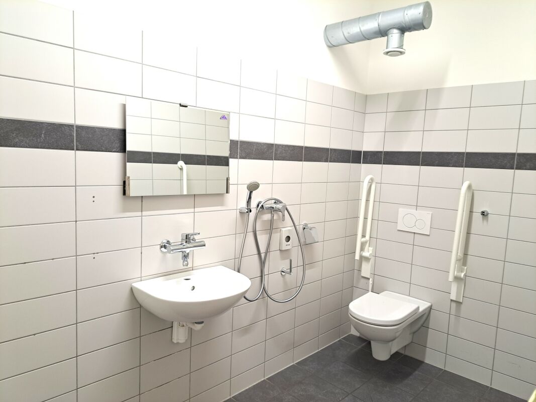 Emplacement idéal avec vue sur le Rhin dans le centre d'affaires Mühlenen