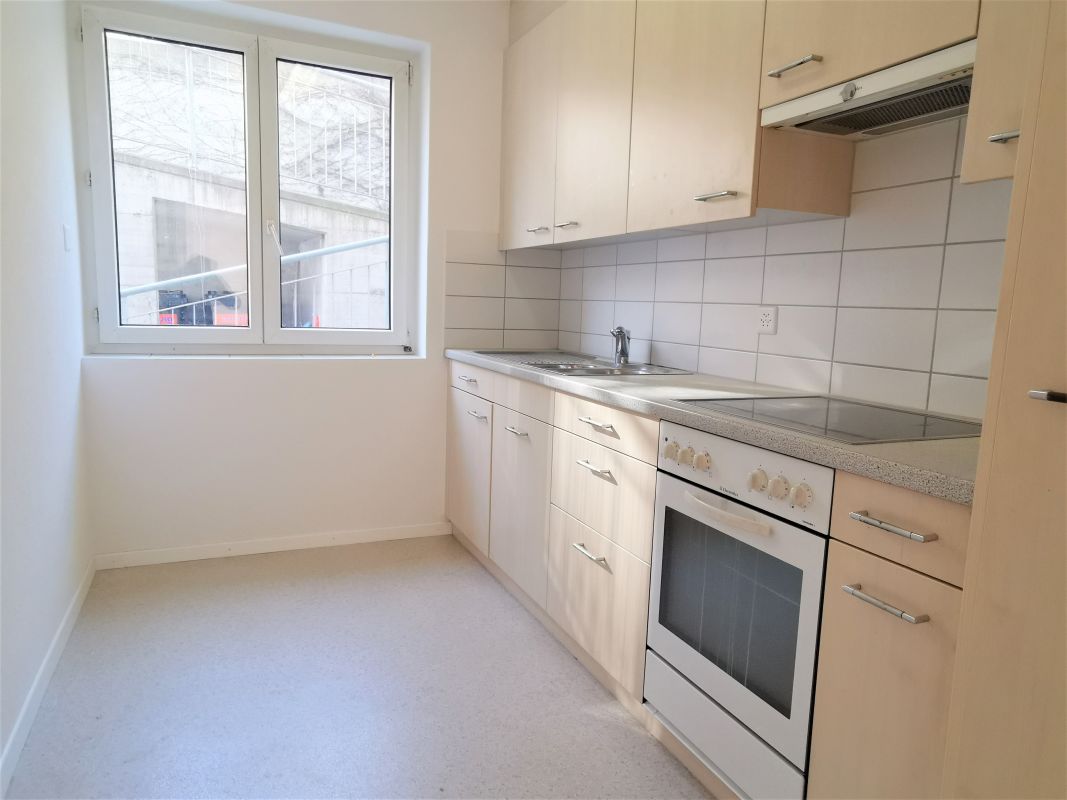 Helle Wohnung nahe Stadt und Rhein
