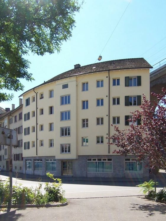 Nähe Altstadt mit Sicht auf den Rhein 8