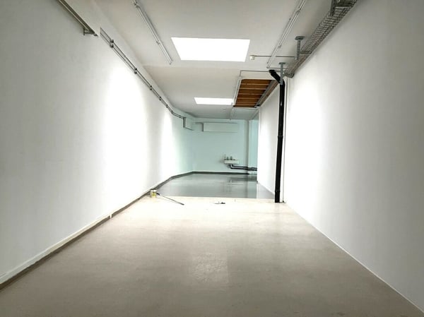 Attraktive Atelier- und Büroflächen direkt am Rhein 6