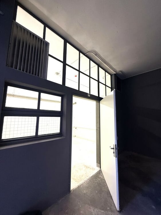 Praktische Lagerfläche an Top Lage im Gewerbezentrum Mühlenen 4