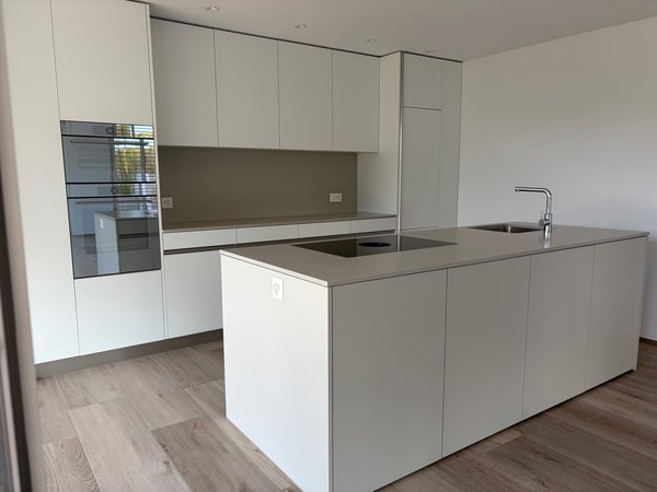 Stilvolle Neubauwohnung mit Gartensitzplatz 4