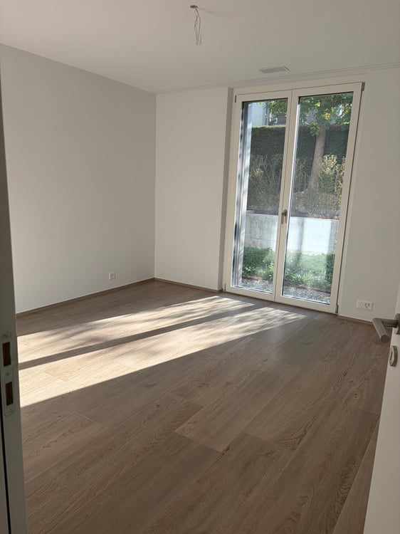 Stilvolle Neubauwohnung mit Gartensitzplatz 7