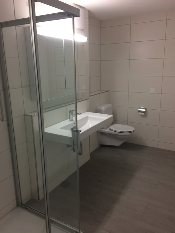 1 1/2 Zimmer-Wohnung im Parterre mit eigener Aussentüre und Garten 7